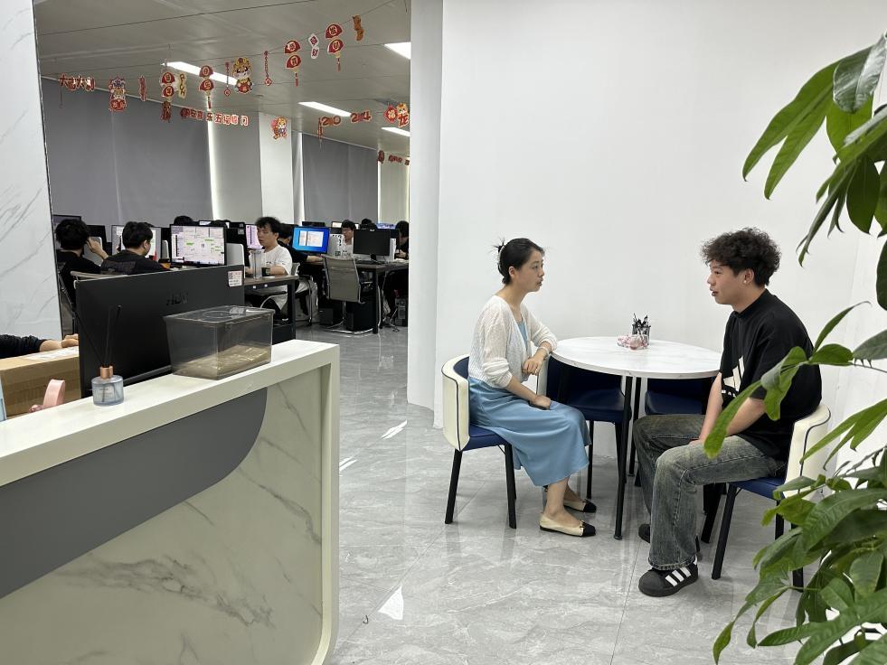 攜手企業(yè)共建，信息技術(shù)咨詢服務(wù)助力學(xué)生就業(yè)與創(chuàng)新